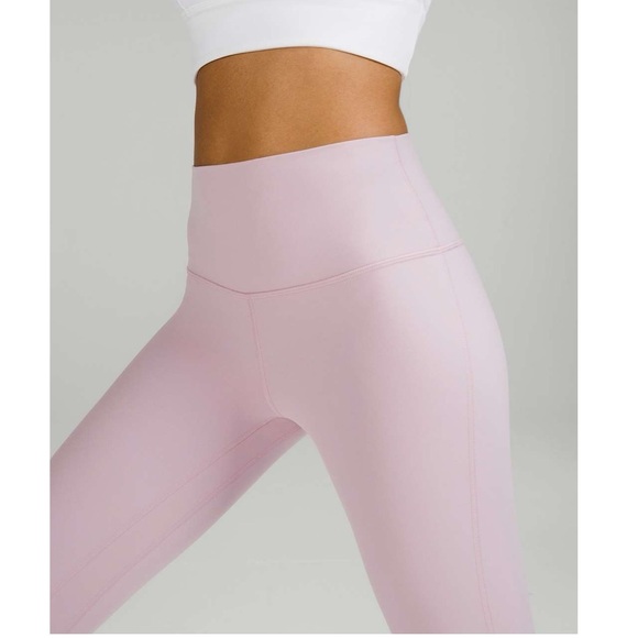 Lululemon Align High-Rise Pant 28"
Pink Peony Size 14 - Picture 4 of 16